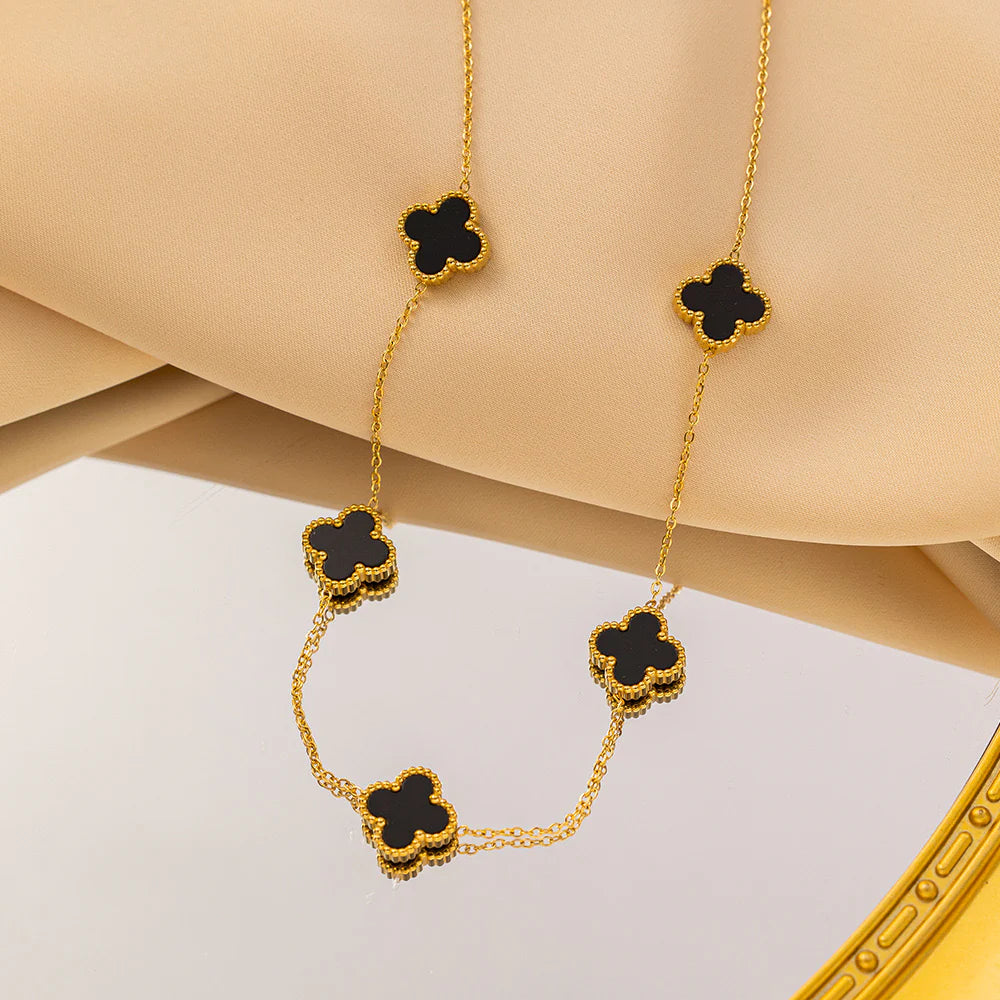 Collar Van Cleef Bañado en Oro de 18K + Caja de Regalo