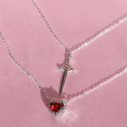 Duo Collar Alianza Sagrada ❤️‍🔥🗡️ | En Plata Ley 925 + Caja Regalo