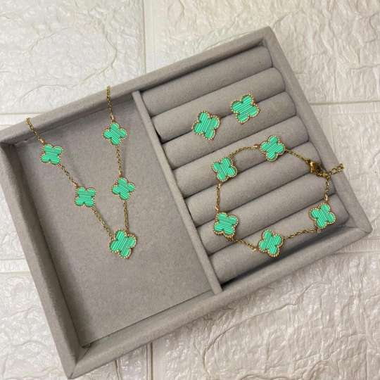 Set Van Cleef: Collar 5 Tréboles + Pulsera + Aretes, Todo Bañado en Oro + Caja Regalo