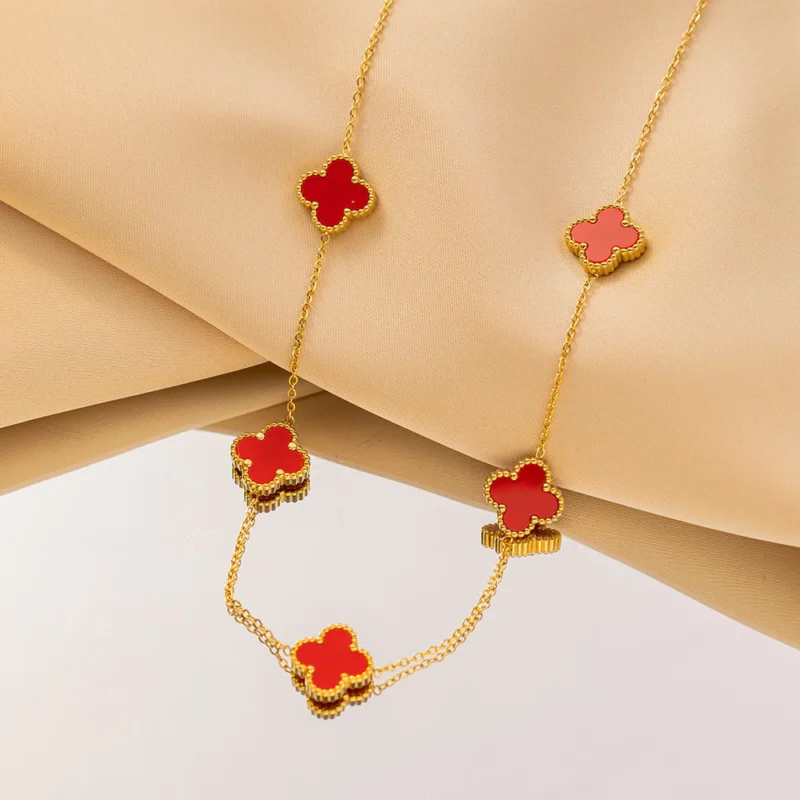 Collar Van Cleef Bañado en Oro + Caja de Regalo